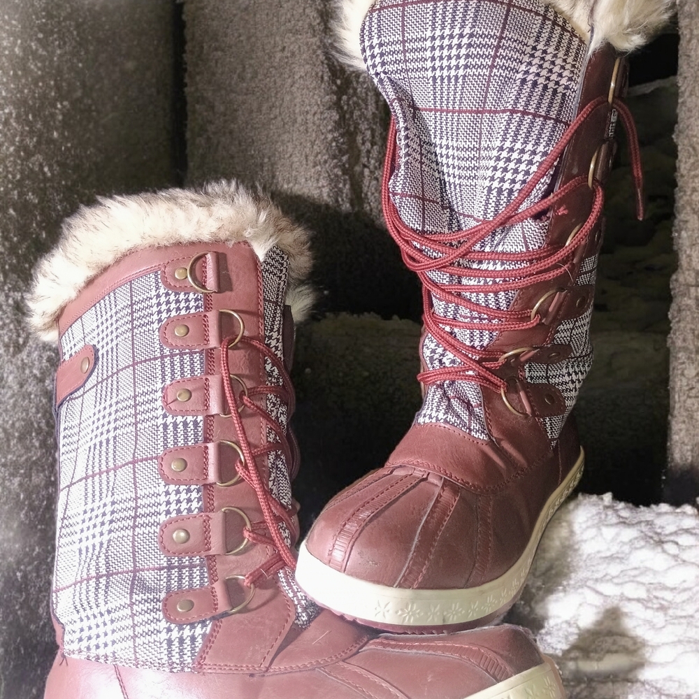 Cozy Plaid Fur-Lined Winter Boots